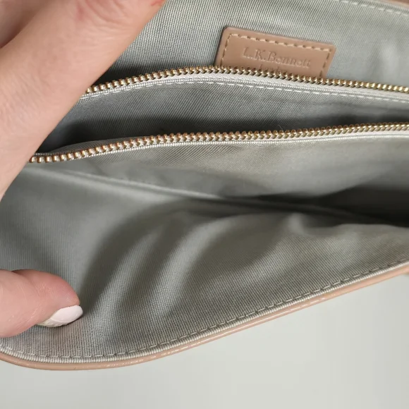 L.K. Bennett Elegant Nude Patent Leather Shoulder Bag - Picture 8 of 15